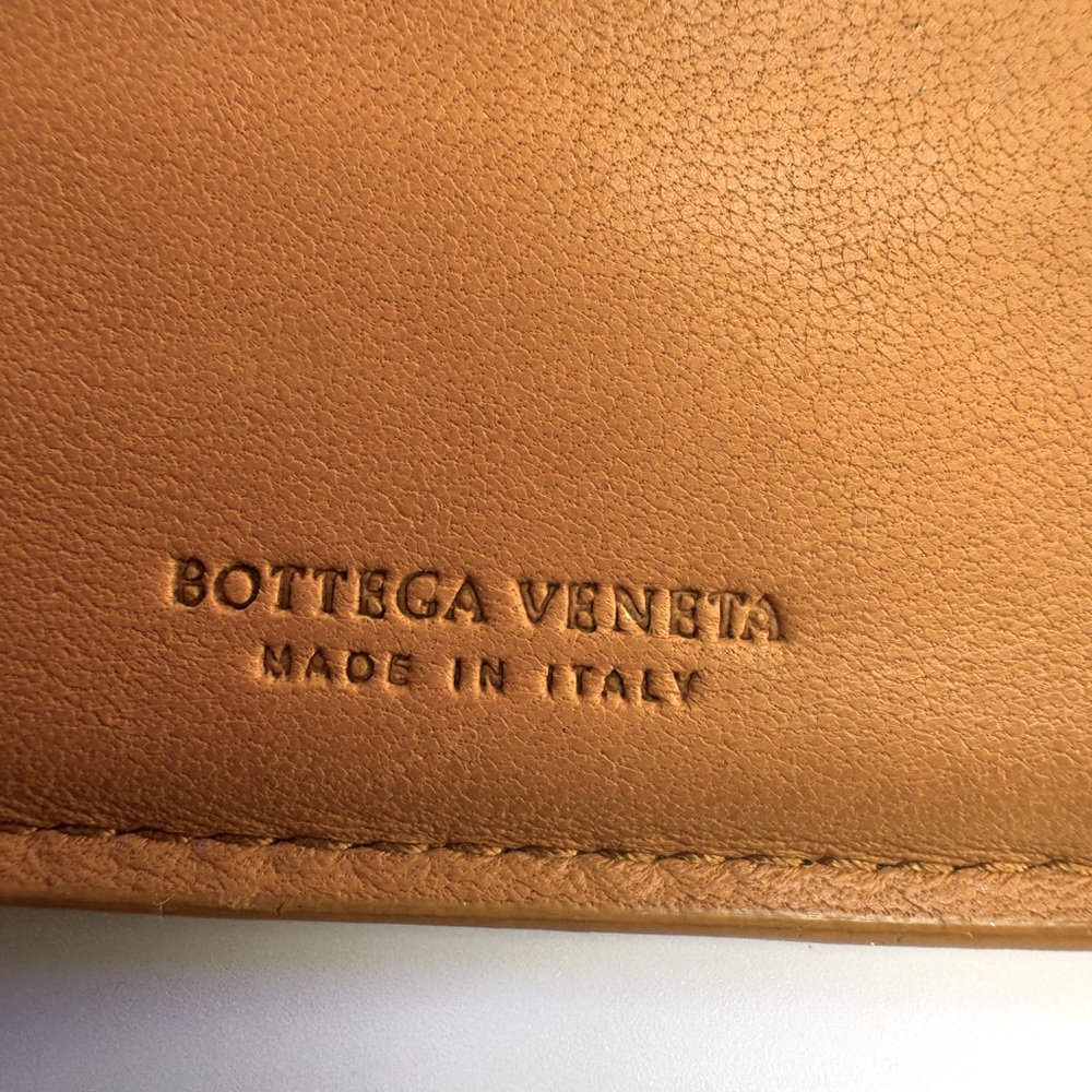 Bottega Veneta Intrecciato Bifold Wallet Cognac Leather 2011 Rare Colorway AUTH - Picture 12 of 16